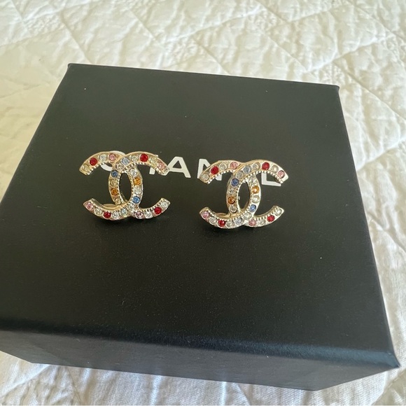 Chanel Earrings - Picture 1 of 8